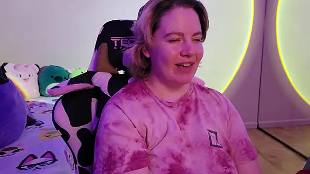 InternetFairy XO online show from January 22, 2025, 6:10 am