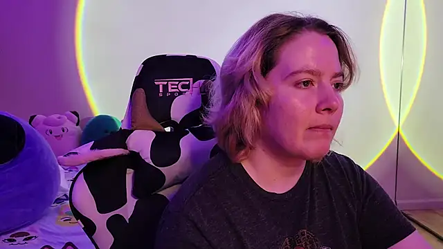 InternetFairy XO online show from February 14, 2025, 6:56 am