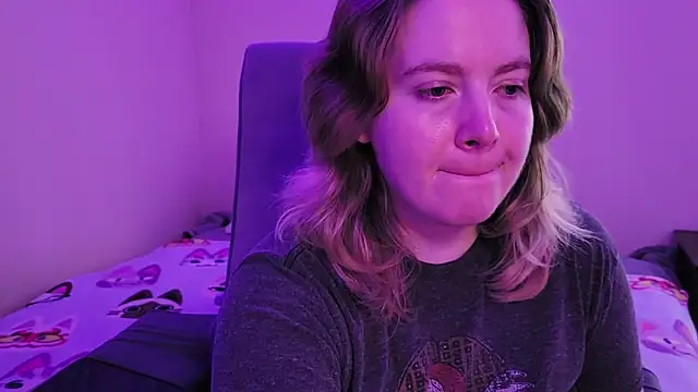 InternetFairy XO online show from October 26, 2025, 8:53 am