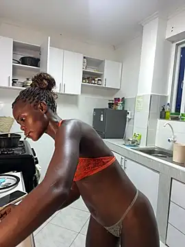 petiteebony 81 online show from March 24, 2026, 4:56 pm