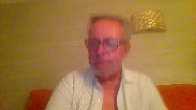 tuggy59 online show from April 19, 2026, 4:45 am