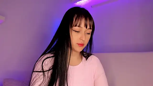 Snapshot of Gloomydoll chatting on December 6, 2024, 6:28 pm Gloomydoll online show from December 6, 2024, 6:28 pm