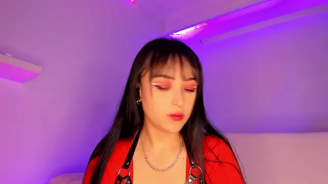 Snapshot of Gloomydoll chatting on January 18, 2025, 5:48 pm Gloomydoll online show from January 18, 2025, 5:48 pm