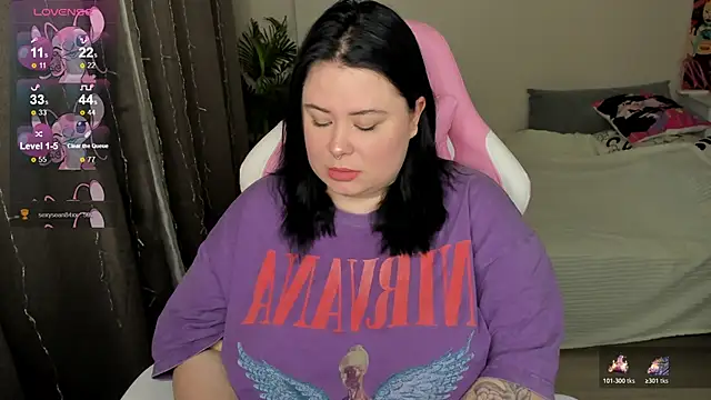 Akemi BBW online show from December 2, 2025, 3:56 am