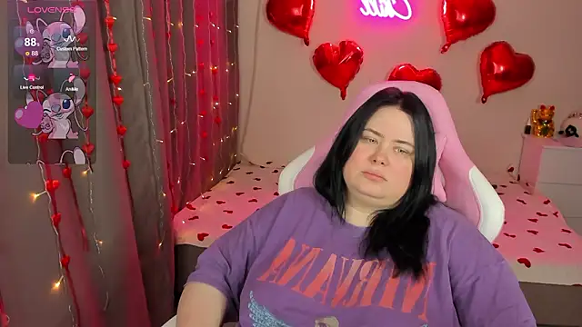 Akemi BBW online show from February 20, 2026, 5:15 am