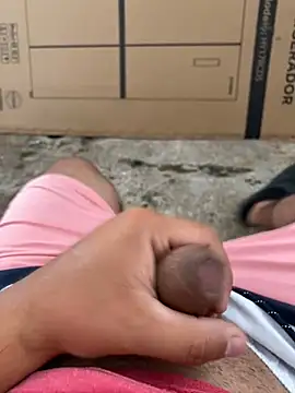 Enrrique30 online show from December 18, 2024, 4:49 pm