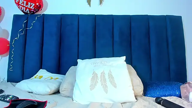 Anette  online show from March 6, 2026, 8:05 pm