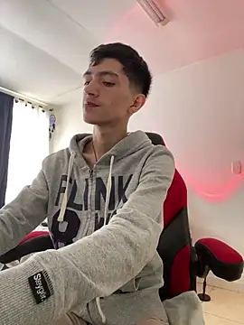 DereckCooperr online show from February 27, 2025, 5:36 pm