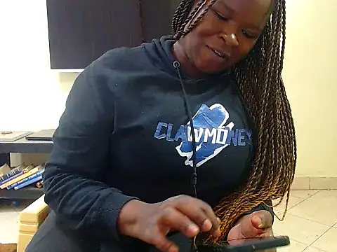 sunnylovexp online show from January 10, 2026, 2:52 pm