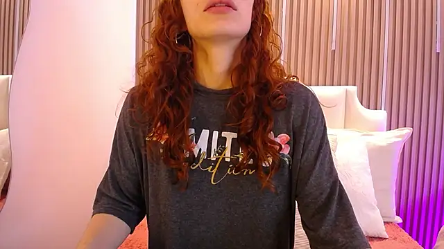 Katy Van online show from April 21, 2026, 4:52 am