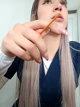 eva-2023 online show from September 19, 2025, 8:31 pm