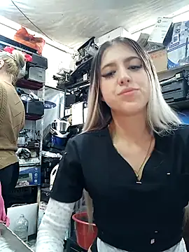 eva-2023 online show from October 8, 2025, 5:32 pm