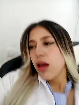 eva-2023 online show from November 4, 2025, 2:32 am