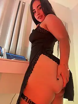 Snapshot of anniesweet02 chatting on April 30, 2026, 10:14 pm anniesweet02 online show from April 30, 2026, 10:14 pm