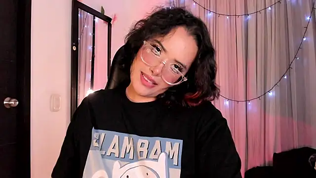 willow poisson online show from June 14, 2026, 2:24 am