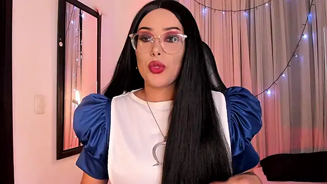 willow poisson online show from June 20, 2026, 6:00 pm