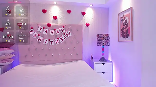 NatyQueen  online show from February 18, 2026, 1:07 pm