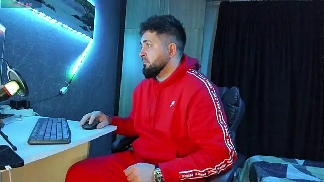 Eduu2322 online show from February 15, 2025, 10:31 pm