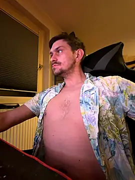 Shaiiboy online show from December 1, 2025, 4:17 am