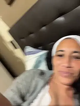 Neecy Carter online show from April 25, 2026, 7:11 pm