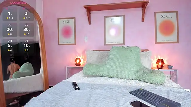 AliceBanks online show from February 21, 2026, 11:00 am