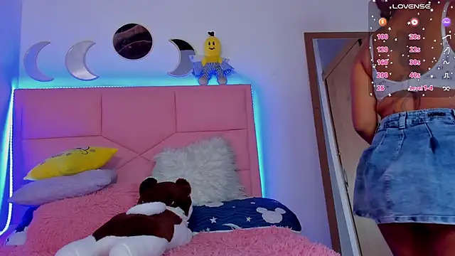 Snapshot of rajnar_ninaa chatting on January 22, 2025, 10:05 pm rajnar ninaa online show from January 22, 2025, 10:05 pm