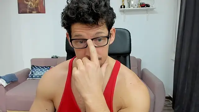 Snapshot of BrutusK08 chatting on February 7, 2025, 8:22 am BrutusK08 online show from February 7, 2025, 8:22 am