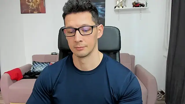 Snapshot of BrutusK08 chatting on February 11, 2025, 12:05 pm BrutusK08 online show from February 11, 2025, 12:05 pm