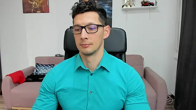 Snapshot of BrutusK08 chatting on February 13, 2025, 1:37 pm BrutusK08 online show from February 13, 2025, 1:37 pm