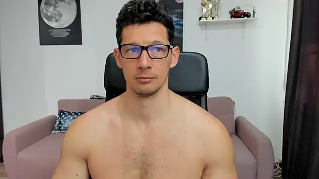 Snapshot of BrutusK08 chatting on March 10, 2025, 7:10 am BrutusK08 online show from March 10, 2025, 7:10 am