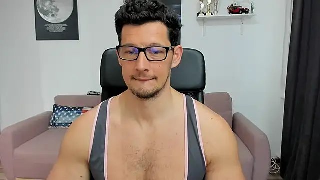 Snapshot of BrutusK08 chatting on March 19, 2025, 11:28 am BrutusK08 online show from March 19, 2025, 11:28 am