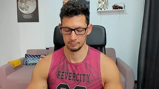 Snapshot of BrutusK08 chatting on October 25, 2025, 6:32 am BrutusK08 online show from October 25, 2025, 6:32 am