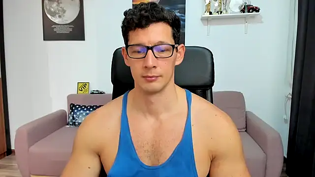 Snapshot of BrutusK08 chatting on November 26, 2025, 7:31 am BrutusK08 online show from November 26, 2025, 7:31 am