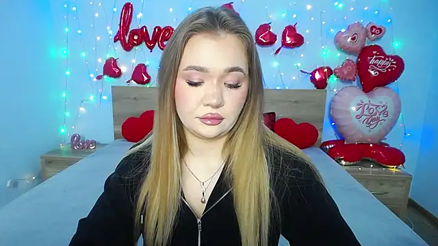 StacyYellig online show from February 7, 2025, 8:10 pm