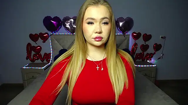 StacyYellig online show from February 21, 2025, 2:39 am