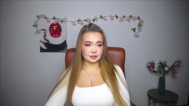 StacyYellig online show from February 8, 2026, 8:56 pm