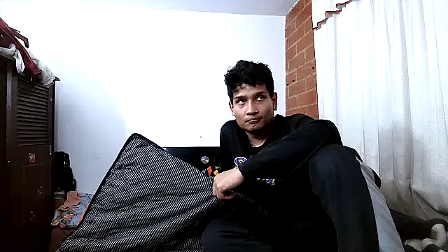 AngelinaPaker online show from December 13, 2024, 9:57 am