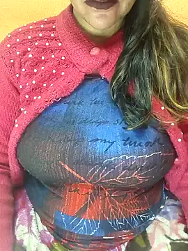 CUTE SOPHIA- online show from December 25, 2024, 7:24 pm