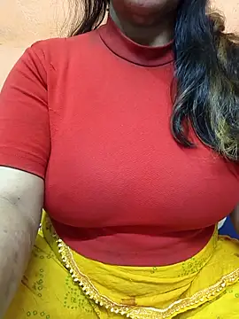 CUTE SOPHIA- online show from February 26, 2025, 6:32 pm