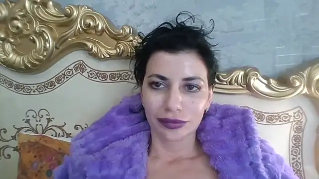 StunnigArt online show from April 11, 2026, 7:45 am