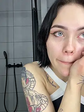 GroteskJane online show from April 29, 2026, 12:31 pm