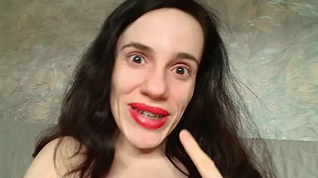 LonelyFlower online show from February 18, 2025, 9:53 pm