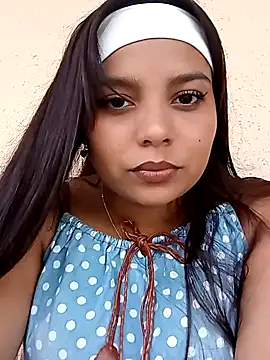 stefanie010 online show from January 8, 2025, 9:34 pm