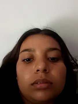 stefanie010 online show from April 12, 2026, 6:02 pm