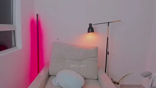 kim lian21 online show from April 9, 2026, 9:36 am