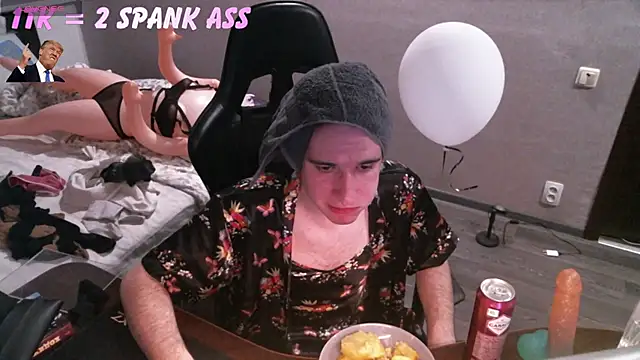 izilizi 23 online show from April 24, 2026, 5:48 pm