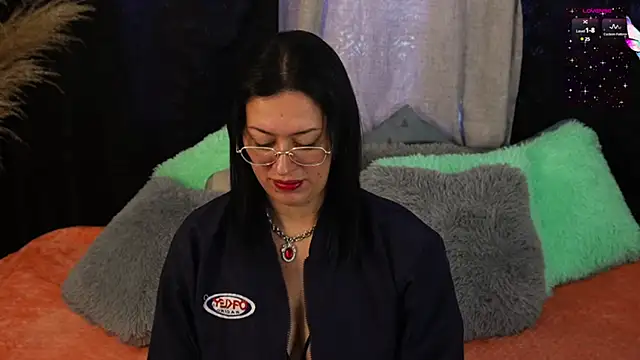 isaibanez online show from February 25, 2025, 1:17 pm