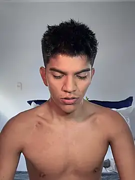 santiago 01 online show from February 17, 2025, 2:04 pm