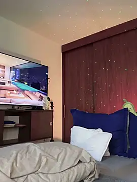 santiago 01 online show from March 15, 2025, 12:04 am