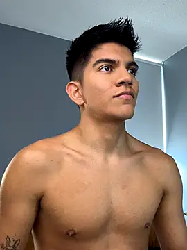 santiago 01 online show from October 25, 2025, 7:30 pm